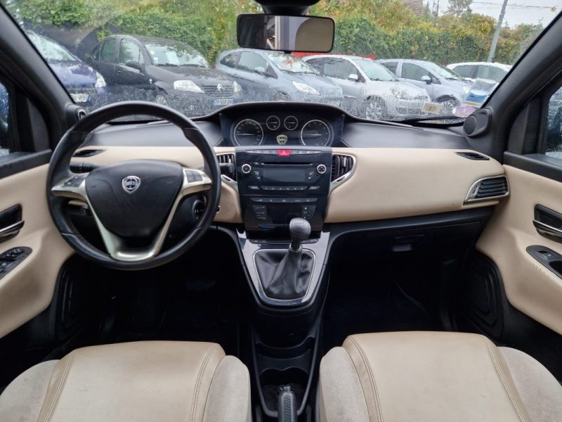 LANCIA YPSILON 0.9L 90CV TWINAIR *GOLD* BOITE AUTOMATIQUE -GARANTIE REVISE- 2013