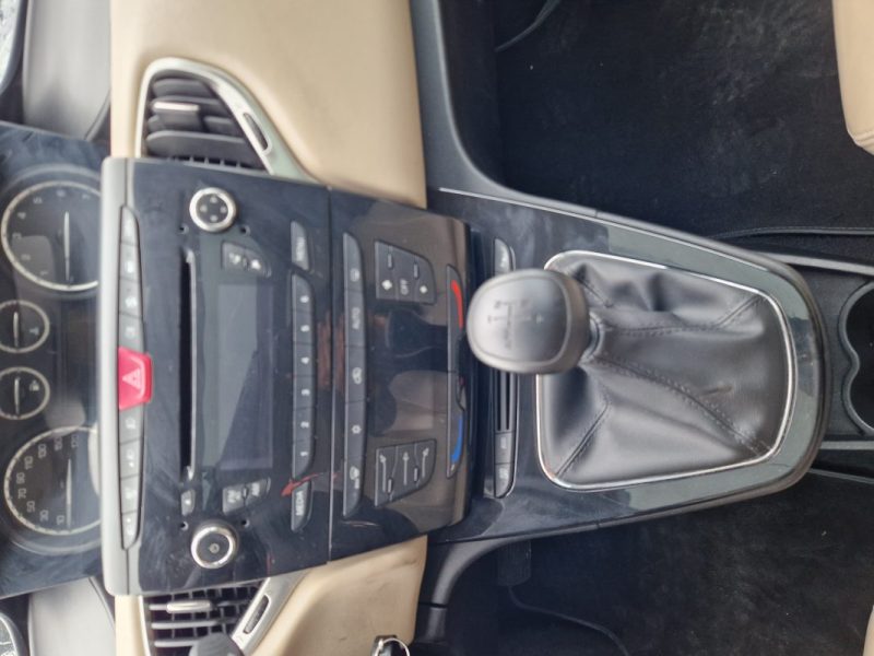 LANCIA YPSILON 0.9L 90CV TWINAIR *GOLD* BOITE AUTOMATIQUE -GARANTIE REVISE- 2013