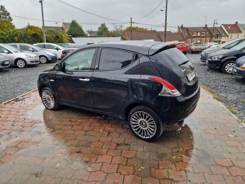 LANCIA YPSILON 0.9L 90CV TWINAIR *GOLD* BOITE AUTOMATIQUE -GARANTIE REVISE- 2013