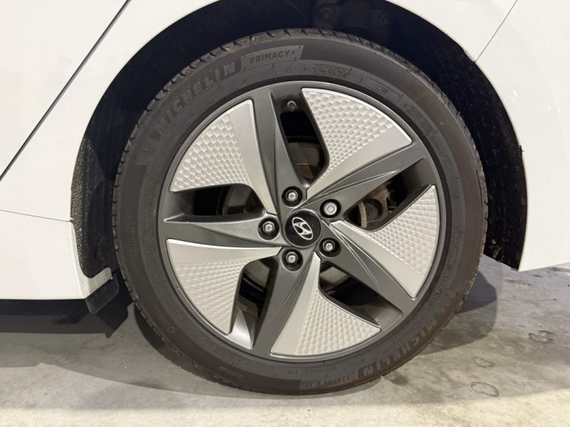 HYUNDAI IONIQ HYBRID 141CH EXECUTIVE / Toit ouvrant 