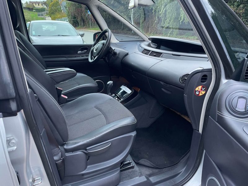 RENAULT ESPACE IV 25TH 2.0 DCI 150CH  