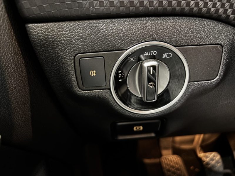 Mercedes Classe A 180d 109ch Fascination - Caméra de recul - Full Led