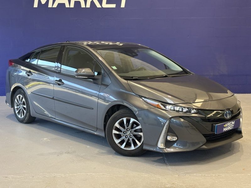 Toyota Prius PHV 122ch Hybride Solar - Suivis Toyota
