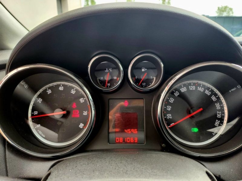 OPEL ASTRA ASTRA 1.4 TURBO EDITION 2010