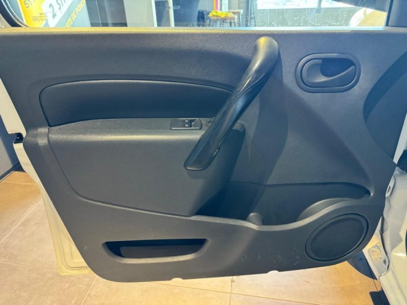 RENAULT KANGOO 1.5 DCI 90 GRAND CONFORT / TVA / ENTRETIEN RENAULT COMPLET / DISTRIBUTION FAITE EN 2025 / GALERIE / PRIX HT   2018