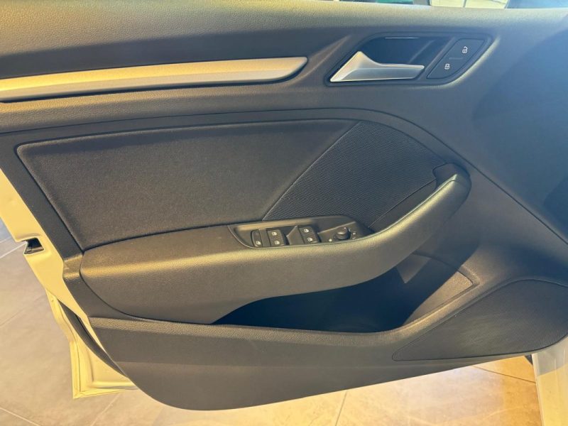 AUDI A3 LIMOUSINE 30 TFSI 116 DESIGN LUXE  2018