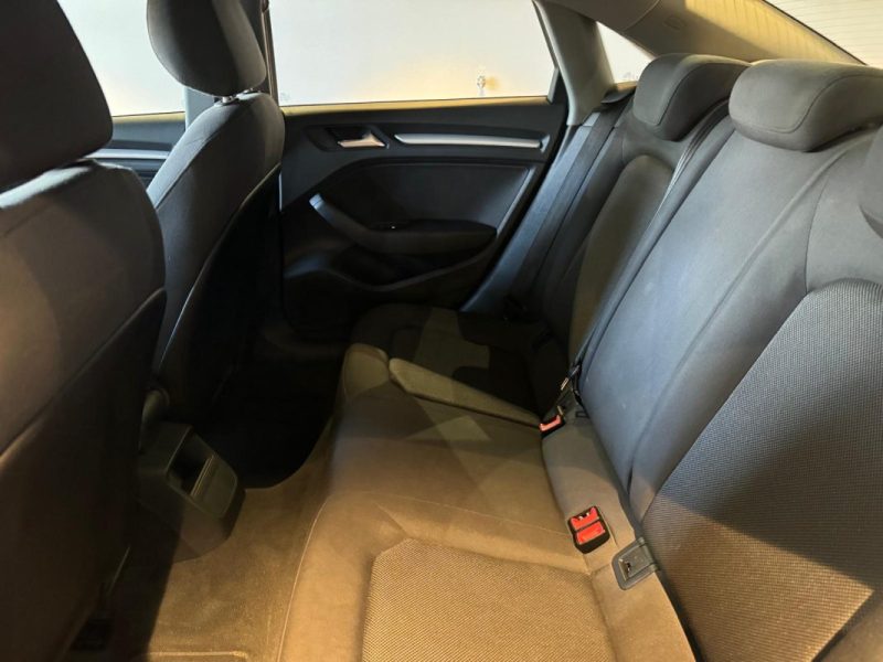 AUDI A3 LIMOUSINE 30 TFSI 116 DESIGN LUXE  2018