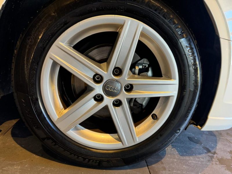 AUDI A3 LIMOUSINE 30 TFSI 116 DESIGN LUXE  2018