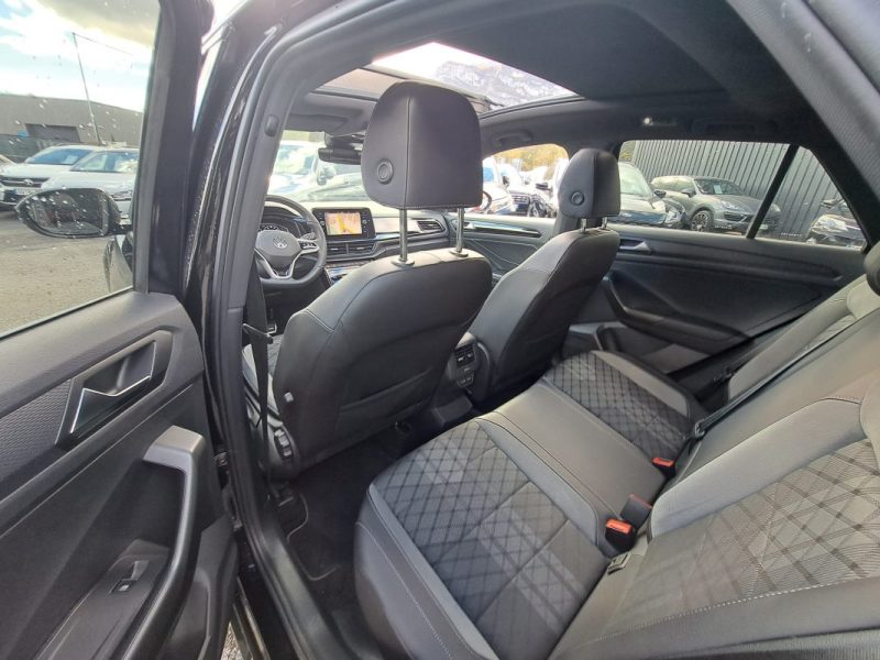 VOLKSWAGEN TROC 1.5 TSI 150 CV R-LINE DSG7 TOIT OUVRANT PANORAMIQUE CAR-PLAY VIRTUAL COCKPIT2
