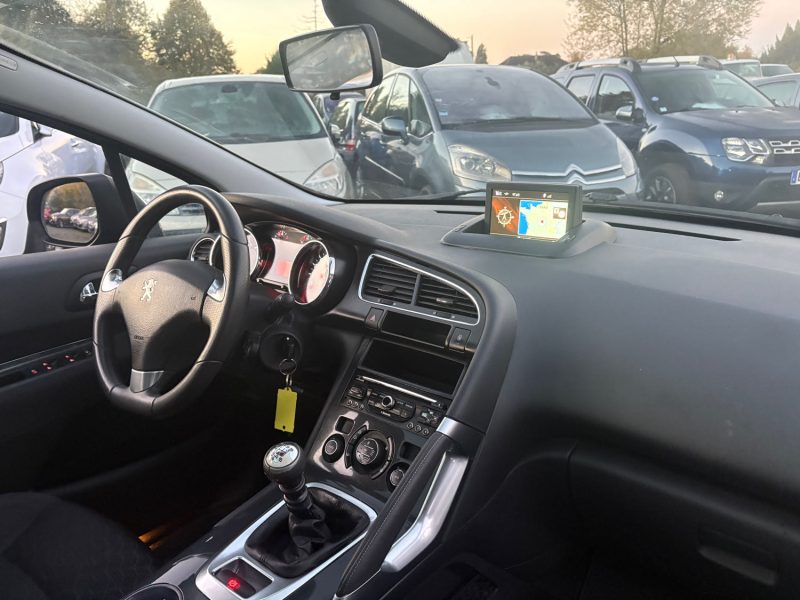 PEUGEOT 3008 2.0 HDI150 FAP FÉLINE distribution neuf garantie, 12 mois