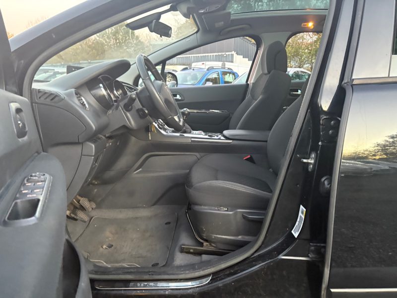 PEUGEOT 3008 2.0 HDI150 FAP FÉLINE distribution neuf garantie, 12 mois