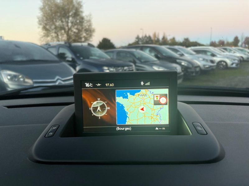 PEUGEOT 3008 2.0 HDI150 FAP FÉLINE distribution neuf garantie, 12 mois