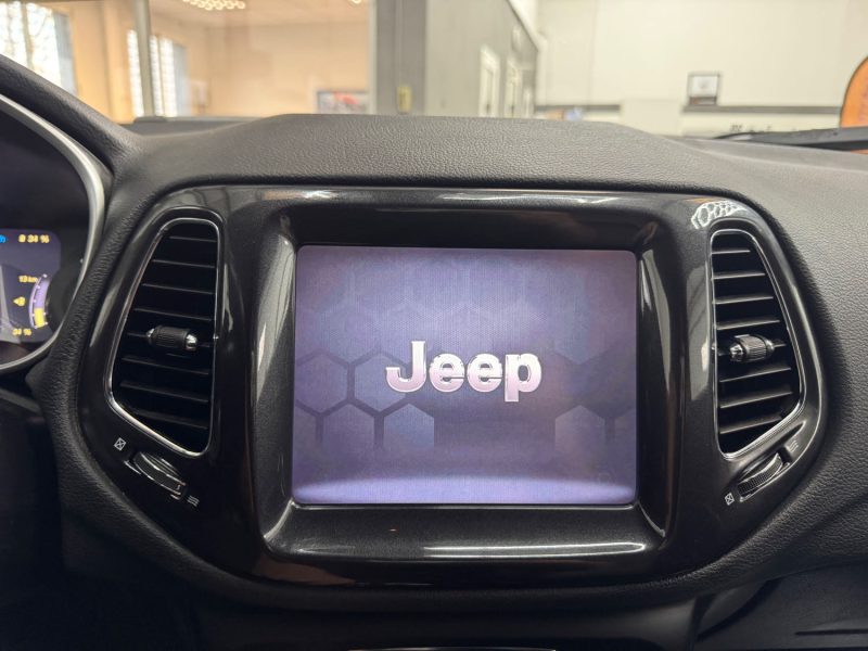 JEEP COMPASS PH2 1.3 PHEV T4 240CH 4XE AT6 EAWD S GARANTIE 12 MOIS 1ERE MAIN HISTORIQUE COMPLET 🇨🇵