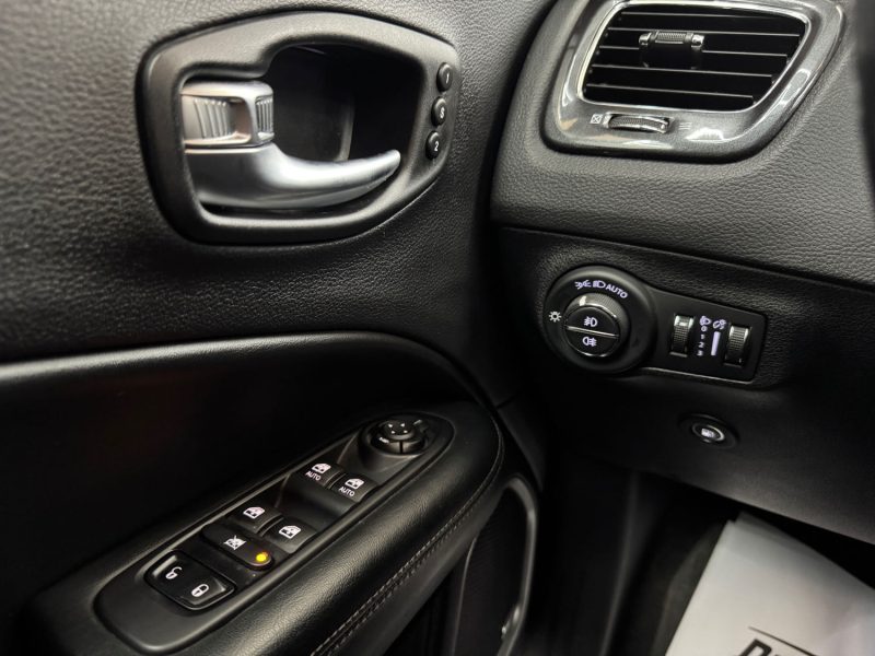 JEEP COMPASS PH2 1.3 PHEV T4 240CH 4XE AT6 EAWD S GARANTIE 12 MOIS 1ERE MAIN HISTORIQUE COMPLET 🇨🇵