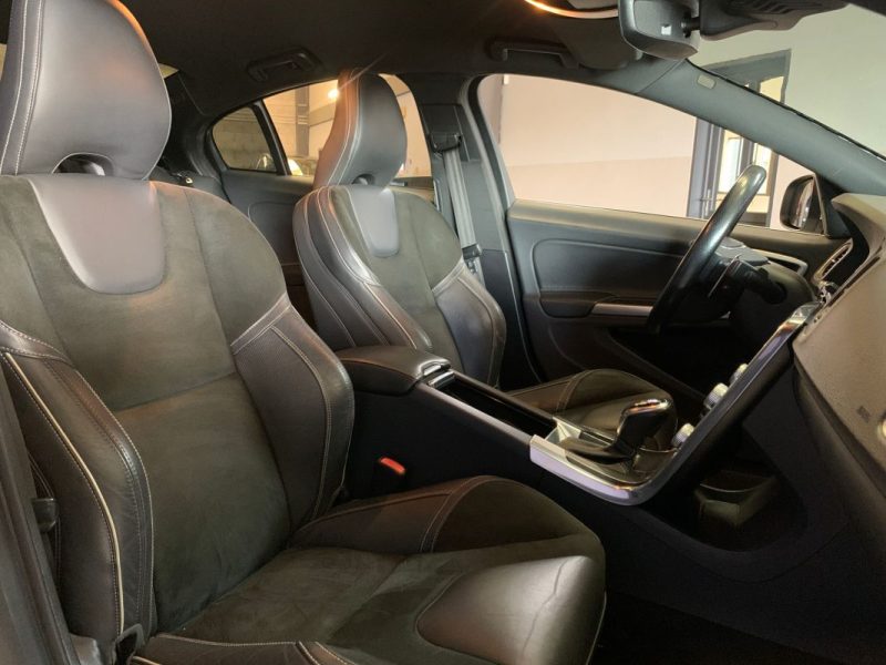 VOLVO S60 PHASE 2 D4 2.0 181CV R-DESIGN GEARTRONIC BVA8 - DISTRIBUTION OK - ENTRETIEN A JOUR  