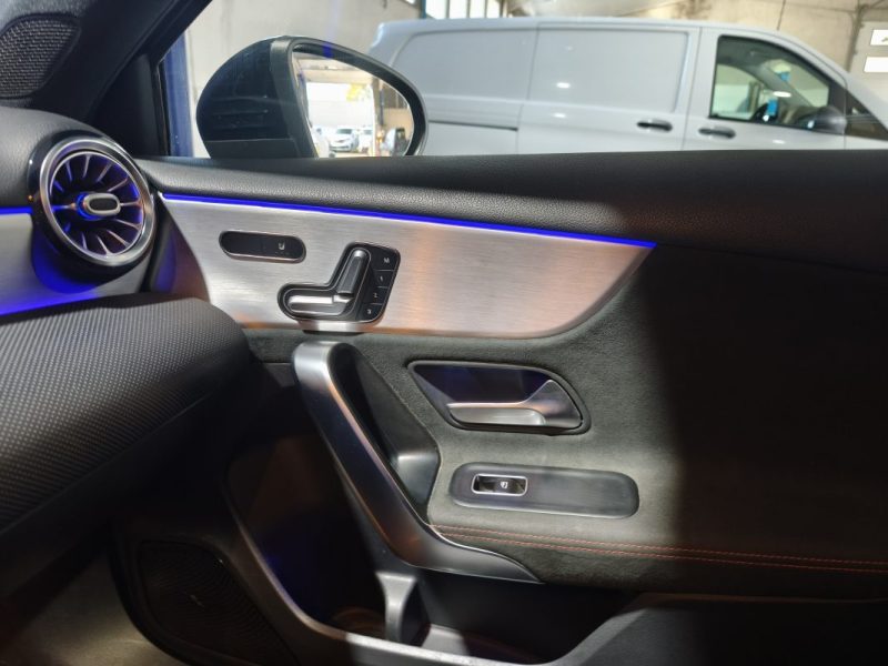 MERCEDES MERCEDES CLASSE A 200D 150 CV - FINITION AMG LINE - BOITE AUTOMATIQUE  200 D 150CH STYLE LINE 8G-DCT 2020