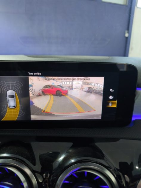 MERCEDES MERCEDES CLASSE A 200D 150 CV - FINITION AMG LINE - BOITE AUTOMATIQUE  200 D 150CH STYLE LINE 8G-DCT 2020