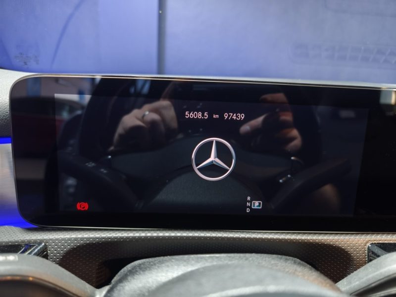 MERCEDES MERCEDES CLASSE A 200D 150 CV - FINITION AMG LINE - BOITE AUTOMATIQUE  200 D 150CH STYLE LINE 8G-DCT 2020