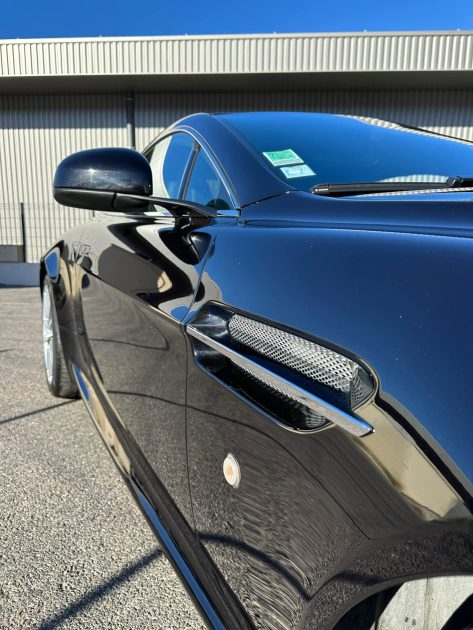 ASTON MARTIN V8 VANTAGE V8 4.7 426 CH SPORTSHIFT II FRANCAISRE SUIVI ASTON