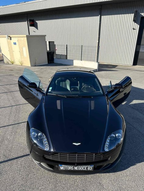 ASTON MARTIN V8 VANTAGE V8 4.7 426 CH SPORTSHIFT II FRANCAISRE SUIVI ASTON