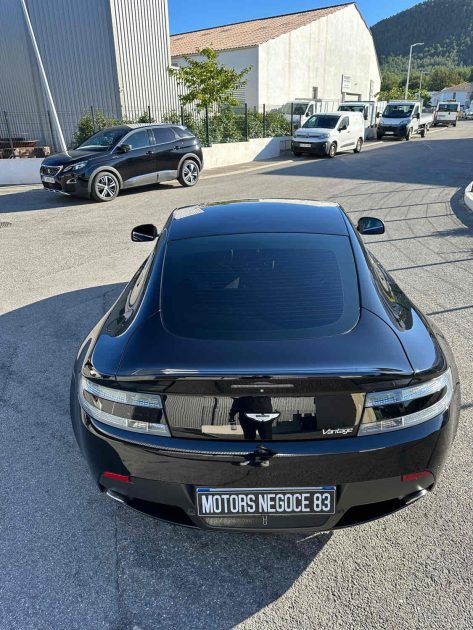 ASTON MARTIN V8 VANTAGE V8 4.7 426 CH SPORTSHIFT II FRANCAISRE SUIVI ASTON