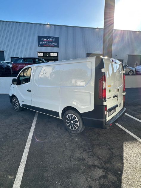 RENAULT TRAFIC L1H1 1200 1.6 DCI 120CH ENERGY GRAND CONFORT TVA RECUPERABLE 