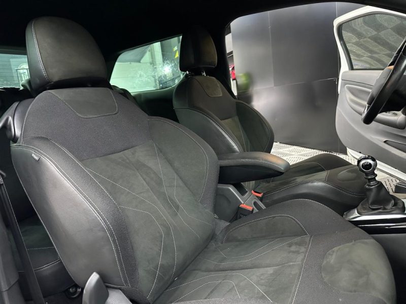 DS 3 1.6 THP 165 ch Sport Chic