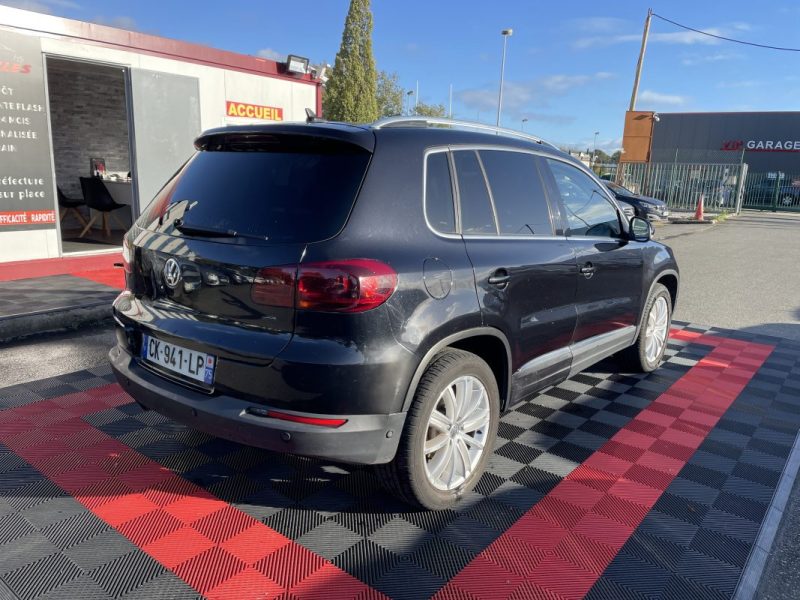 VOLKSWAGEN TIGUAN 2.0 TDI 140CH SPORTLINE 4MOTION DSG7 GARANTIE 3/12 MOIS 2012