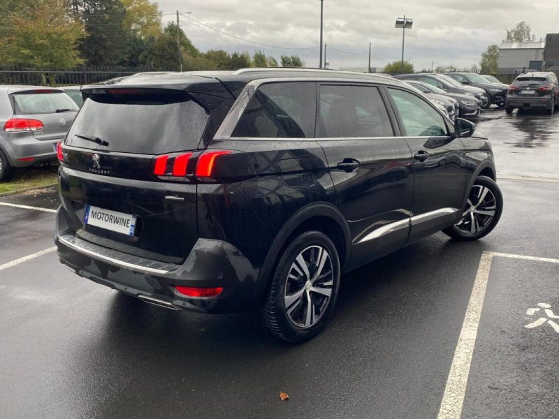 Peugeot 5008 GT Line 🌟 1.6 THP 165ch 🔹 7 places 👨‍👩‍👧‍👦 🌞 Toit ouvrant✨ Reprise ♻️ Garantie