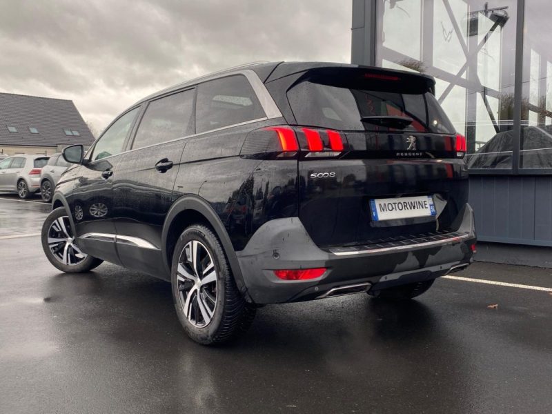 Peugeot 5008 GT Line 🌟 1.6 THP 165ch 🔹 7 places 👨‍👩‍👧‍👦 🌞 Toit ouvrant✨ Reprise ♻️ Garantie