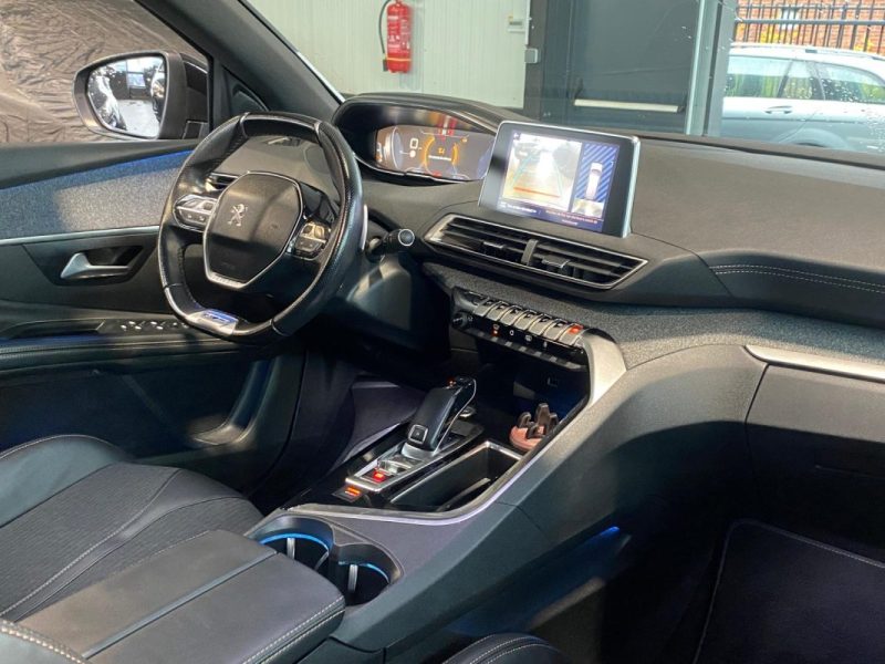 Peugeot 5008 GT Line 🌟 1.6 THP 165ch 🔹 7 places 👨‍👩‍👧‍👦 🌞 Toit ouvrant✨ Reprise ♻️ Garantie