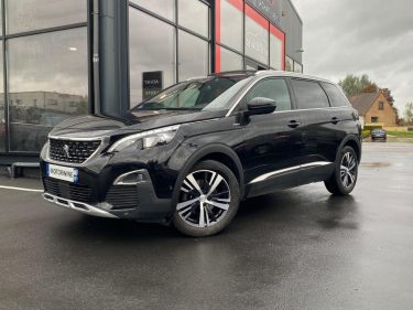 Peugeot 5008 GT Line 🌟 1.6 THP 165ch 🔹 7 places 👨‍👩‍👧‍👦 🌞 Toit ouvrant✨ Reprise ♻️ Garantie