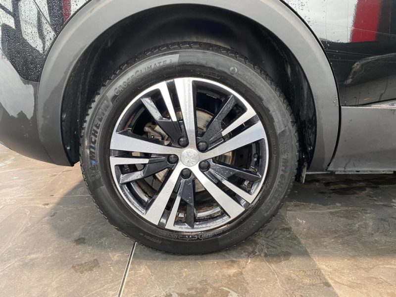 Peugeot 5008 GT Line 🌟 1.6 THP 165ch 🔹 7 places 👨‍👩‍👧‍👦 🌞 Toit ouvrant✨ Reprise ♻️ Garantie