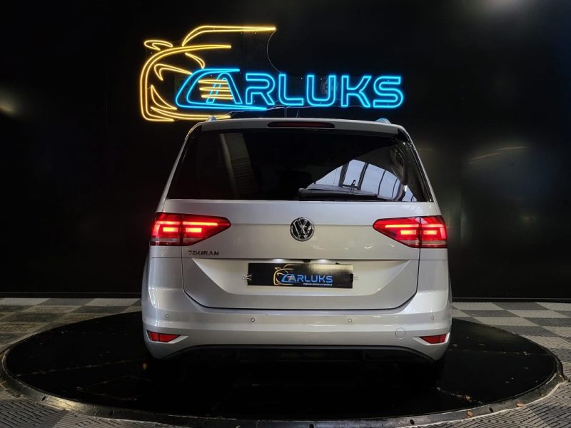 VOLKSWAGEN TOURAN 1.6 TDI 115 CONFORTLINE DSG7 7PL / CARPLAY / CAMERA DE RECUL / SUIVI COMPLET 