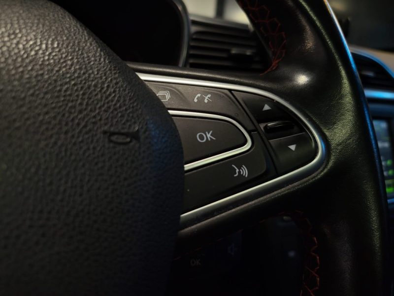 RENAULT KADJAR 1.2 TCE 130CH ENERGY BLACK EDITION EDC 2017