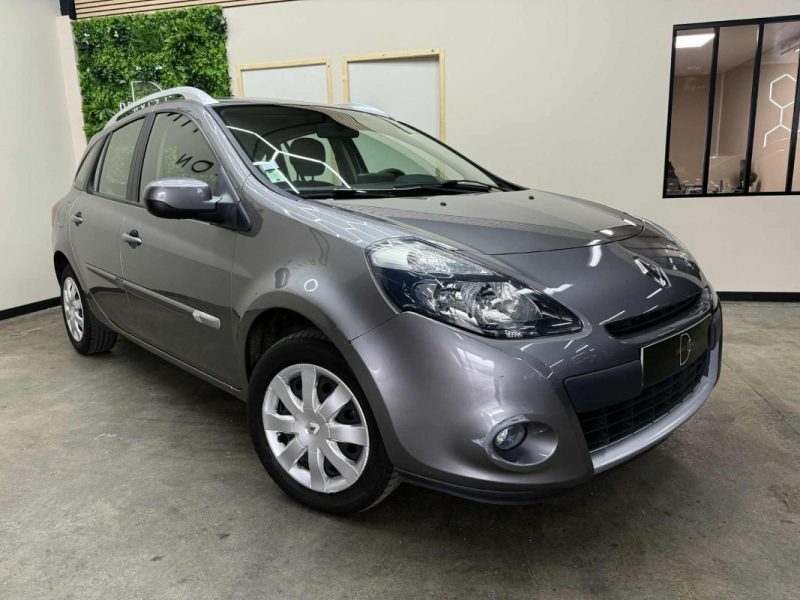 RENAULT CLIO 1.2 16V 75CH TOMTOM 75CV 2012