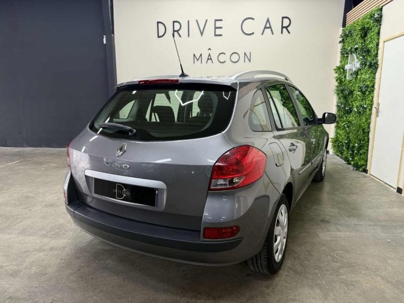 RENAULT CLIO 1.2 16V 75CH TOMTOM 75CV 2012