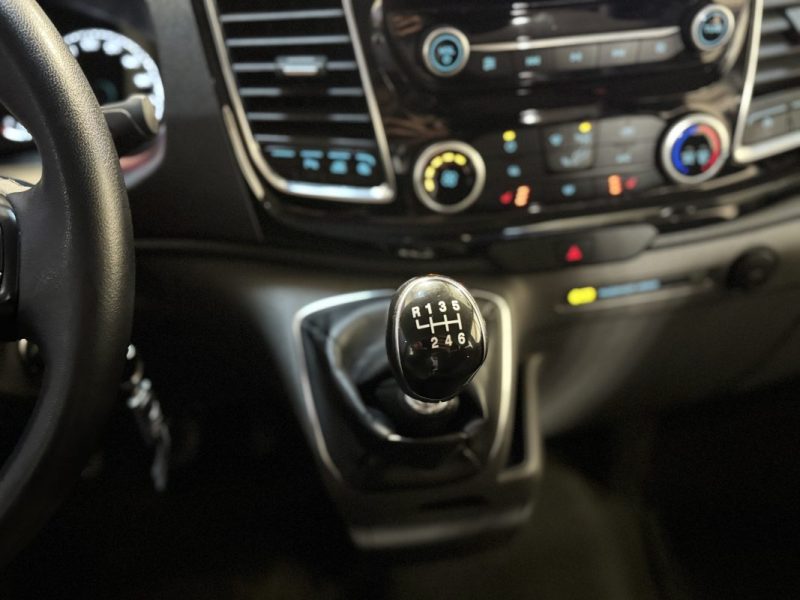 FORD TRANSIT CUSTOM 320 L2H1 2.0 ECOBLUE 170 CH 6 PL / 1 ERE MAIN 