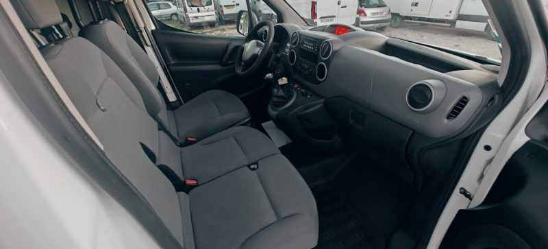 PEUGEOT PARTNER L1 1.6 HDI 92 PACK CD CLIM 120 L1 1.6 HDI 92 PACK CD CLIM 2012