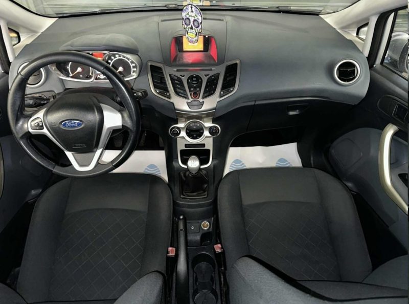 FORD FIESTA  2009