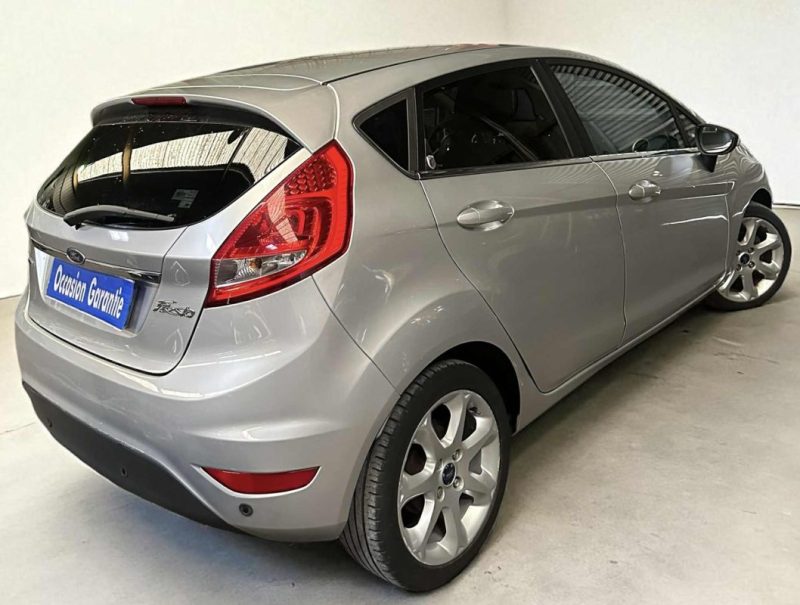 FORD FIESTA  2009