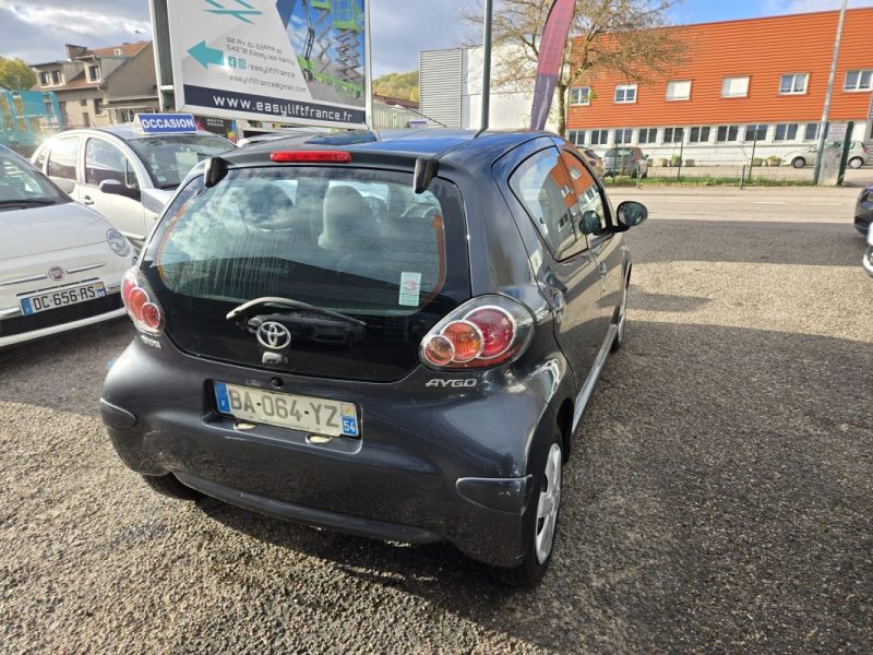TOYOTA AYGO 1.0I VVT-I 2010