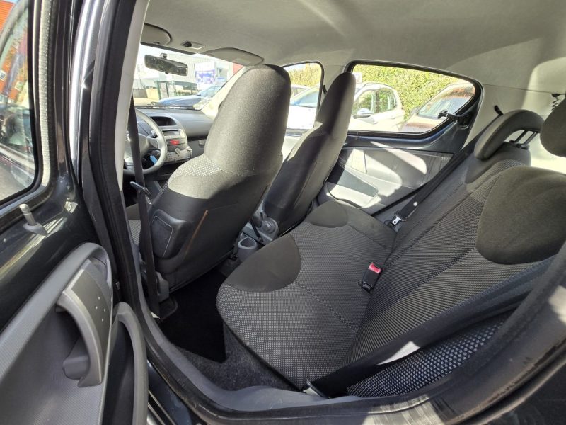 TOYOTA AYGO 1.0I VVT-I 2010