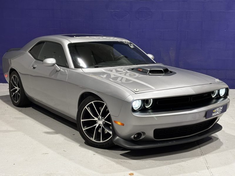 Dodge Challenger V8 6.4L 392 HEMI R/T Scat Pack Shaker 485ch - Carte Grise Française - Malus payé