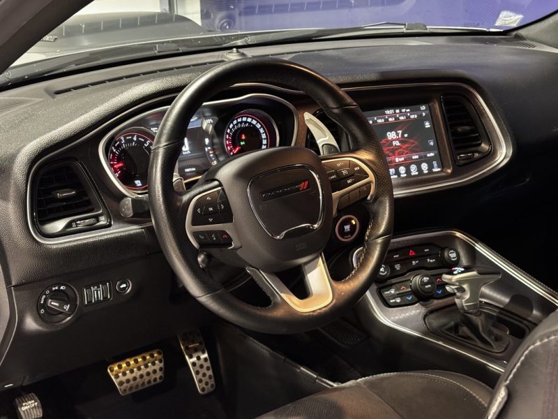 Dodge Challenger V8 6.4L 392 HEMI R/T Scat Pack Shaker 485ch - Carte Grise Française - Malus payé