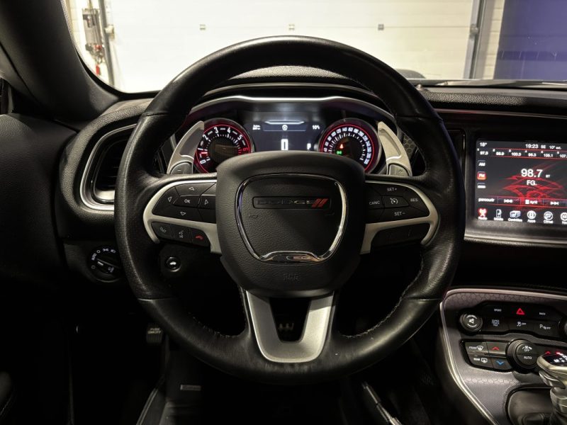 Dodge Challenger V8 6.4L 392 HEMI R/T Scat Pack Shaker 485ch - Carte Grise Française - Malus payé