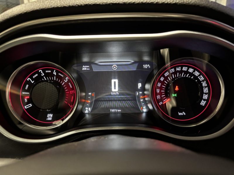 Dodge Challenger V8 6.4L 392 HEMI R/T Scat Pack Shaker 485ch - Carte Grise Française - Malus payé