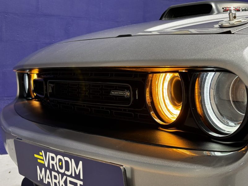 Dodge Challenger V8 6.4L 392 HEMI R/T Scat Pack Shaker 485ch - Carte Grise Française - Malus payé