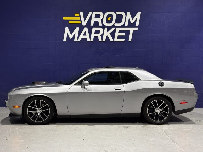 Dodge Challenger V8 6.4L 392 HEMI R/T Scat Pack Shaker 485ch - Carte Grise Française - Malus payé