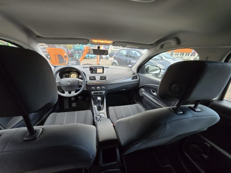 RENAULT MEGANE 1.2 TCE 115CH ENERGY BOSE EURO6 2015 2016